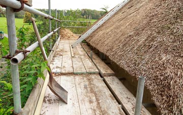 advantages of Waun Y Clyn thatch roofing